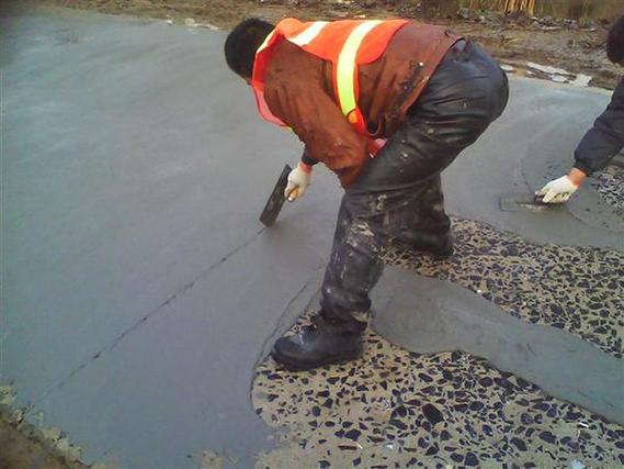 濰坊鴻吉特建材科技有限公司,減水劑生產(chǎn)商,混凝土強(qiáng)度增效劑,混凝土